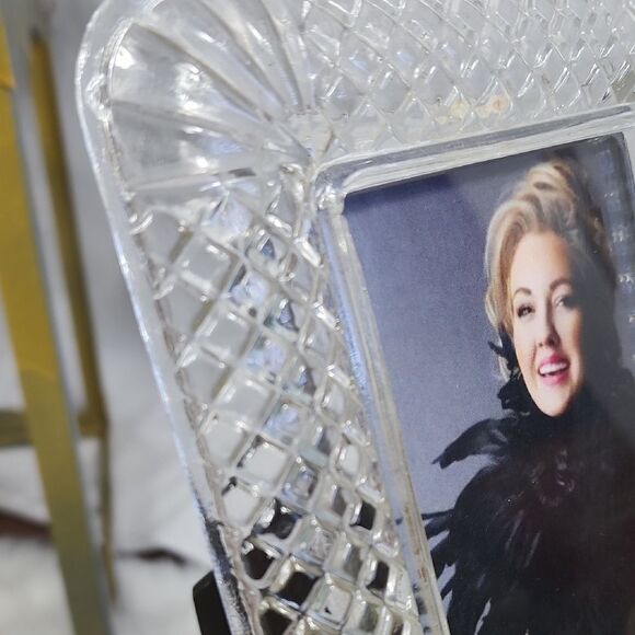 Elegant 7 1/2" X 6" Photo Frame - Picture 7 of 7